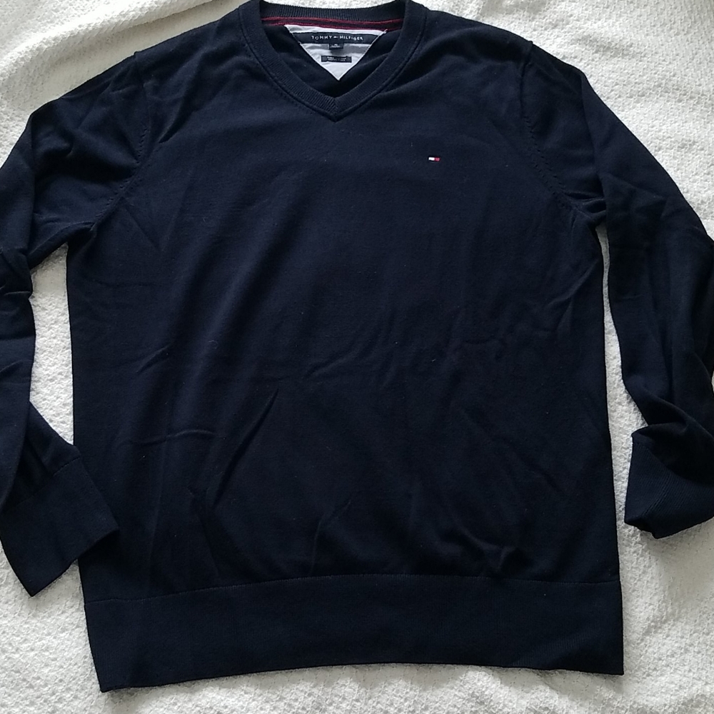 Tommy Hilfiger navy blue sweater